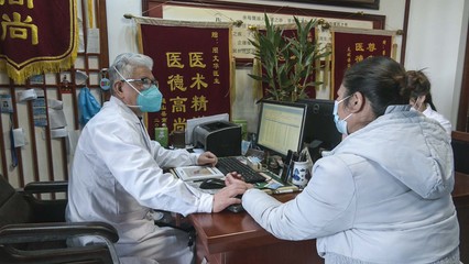 賡續(xù)啟新程 勠力建新功 咸安吹響衛(wèi)健事業(yè)高質量發(fā)展“沖鋒號” 中醫(yī)診所服務提檔升級